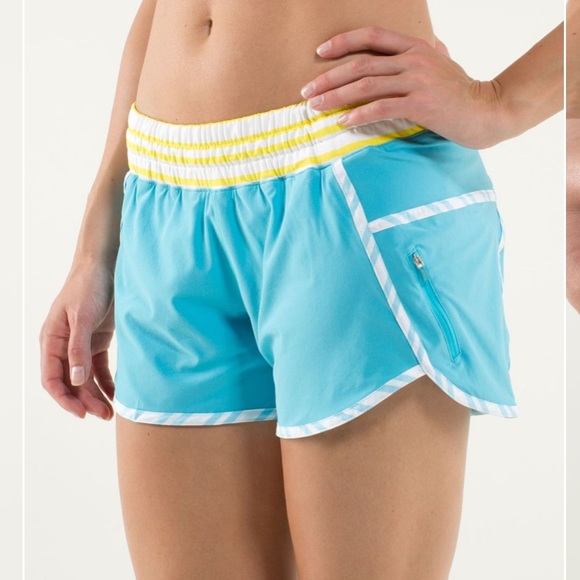 🔥Lululemon Track Attack Run Short-Spry Blu…
